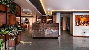 Business 3*