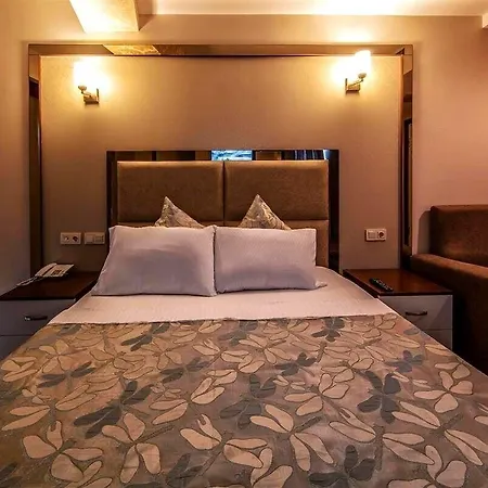 Business Hotel Istanboel